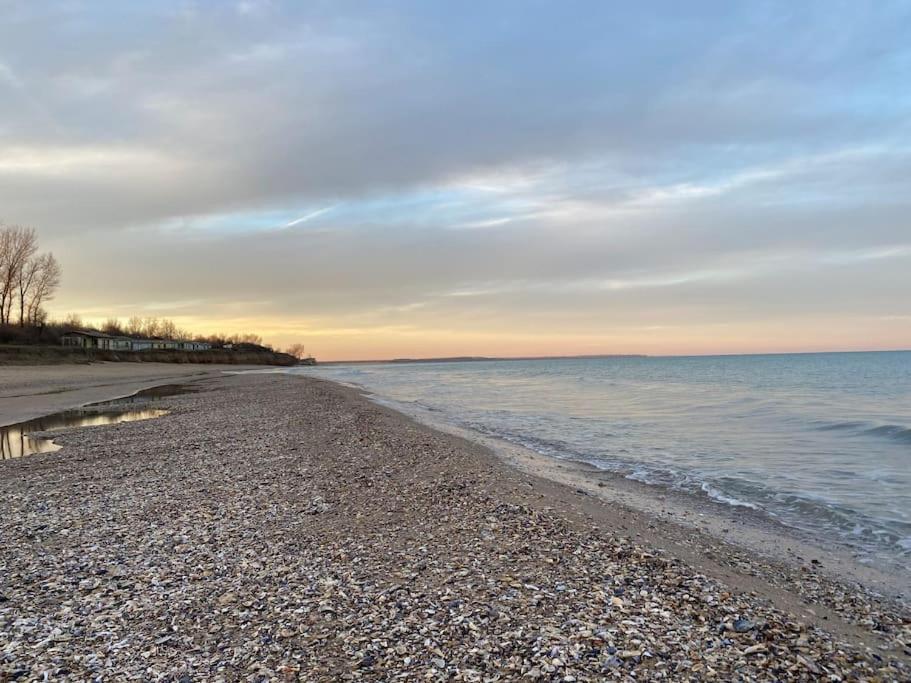 Ferienhaus Primorska Sunshine In Strandnaehe Shabla Buitenkant foto